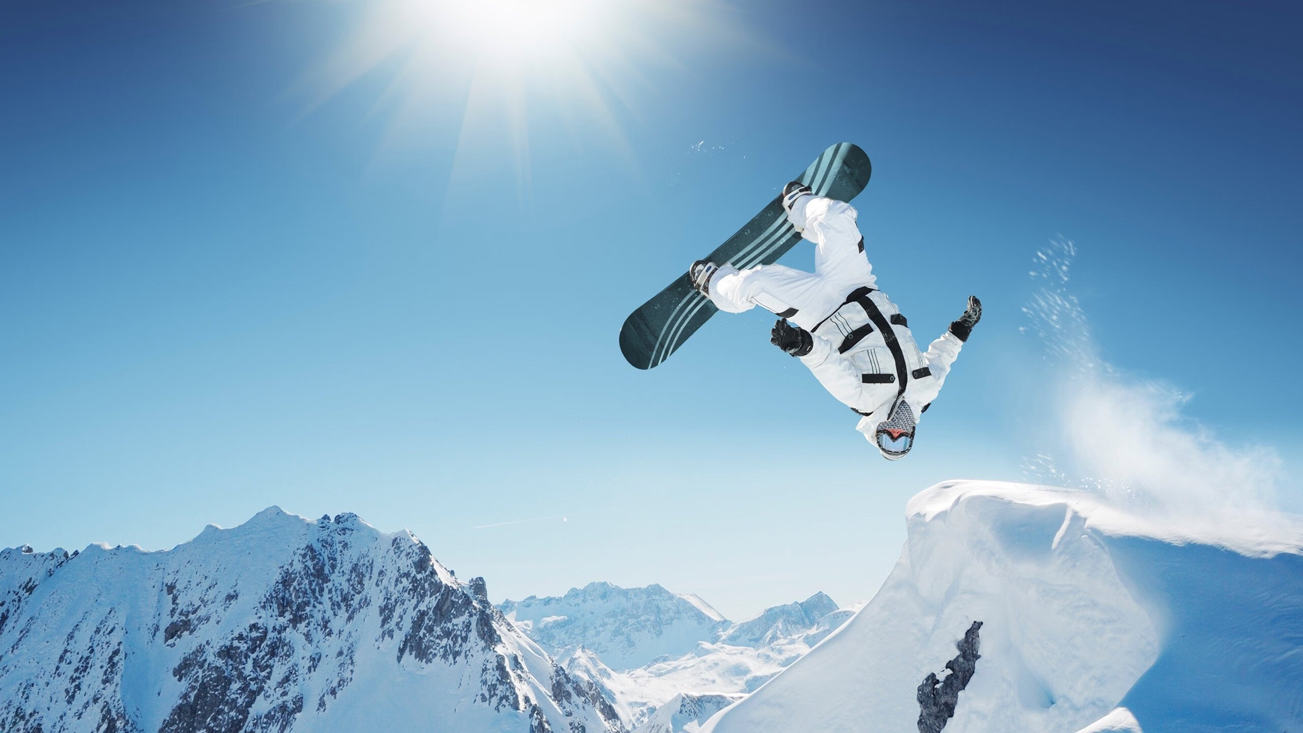 澳洲队泳池内外双重突破，未来可期，澳洲泳坛少女惊艳